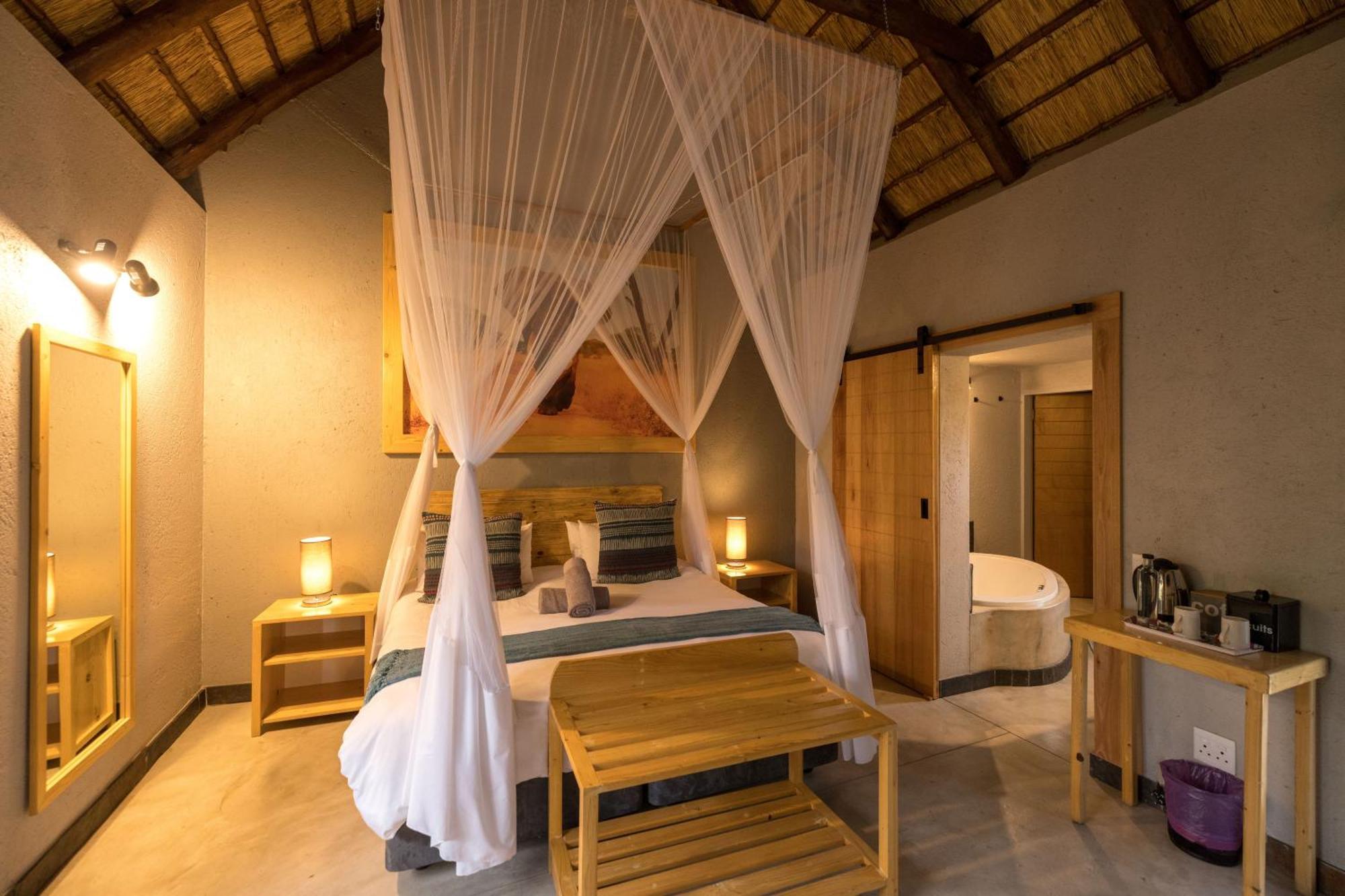 Lindiwe Safari Lodge Hoedspruit Bagian luar foto